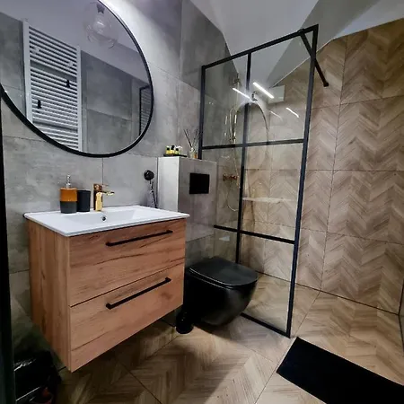 Miodowa Street Parking Free * Krakkó