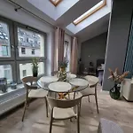 Miodowa Street Parking Free Apartment Krakow