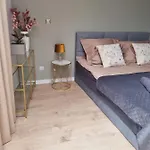 Miodowa Street Parking Free Apartment Krakow